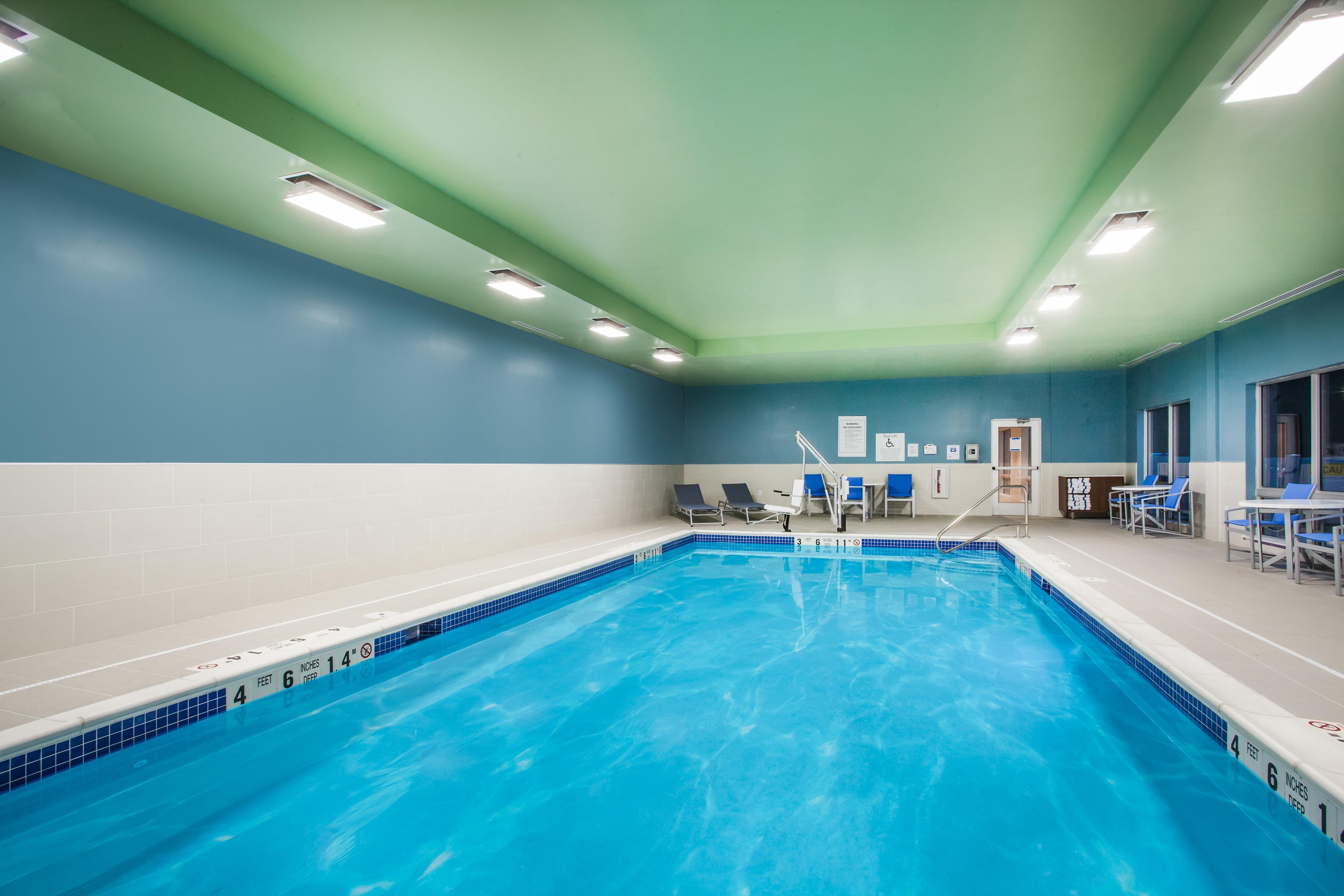 Holiday Inn Express Queensbury-Lake George Area By Ihg Exterior foto